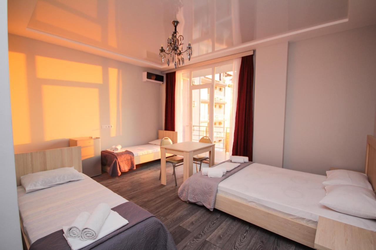 Guest House 99 Batumi Kültér fotó