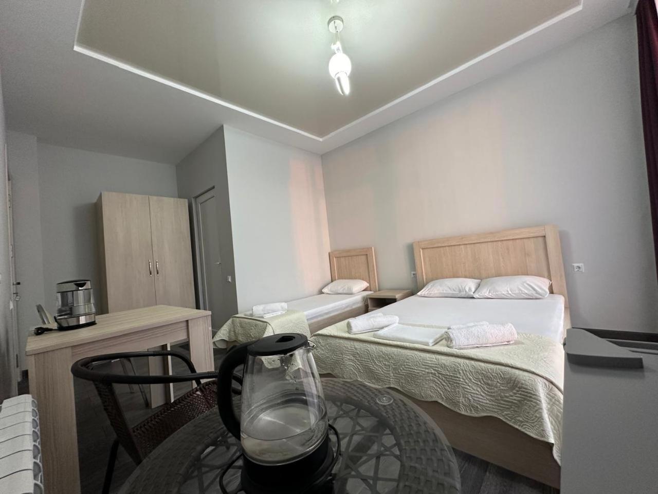 Guest House 99 Batumi Kültér fotó
