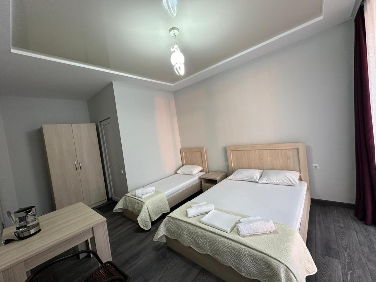 Guest House 99 Batumi Kültér fotó