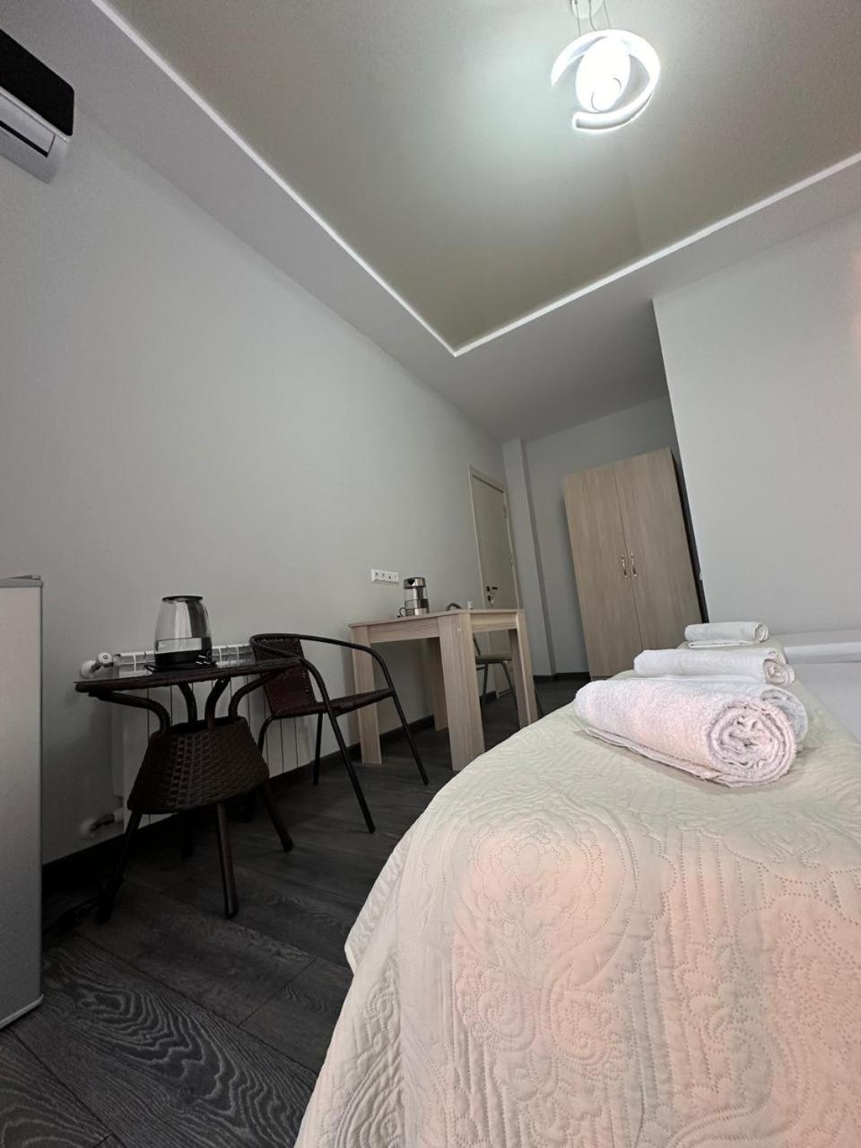 Guest House 99 Batumi Kültér fotó